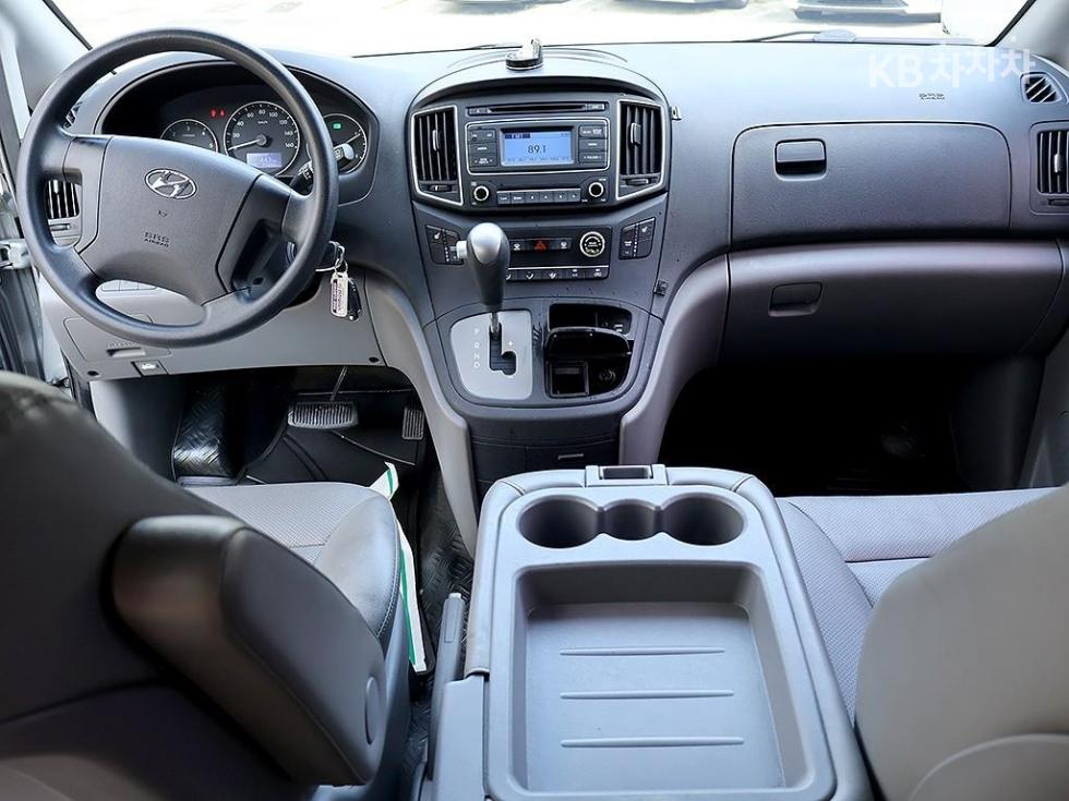 Hyundai Starex — miniaturë 5