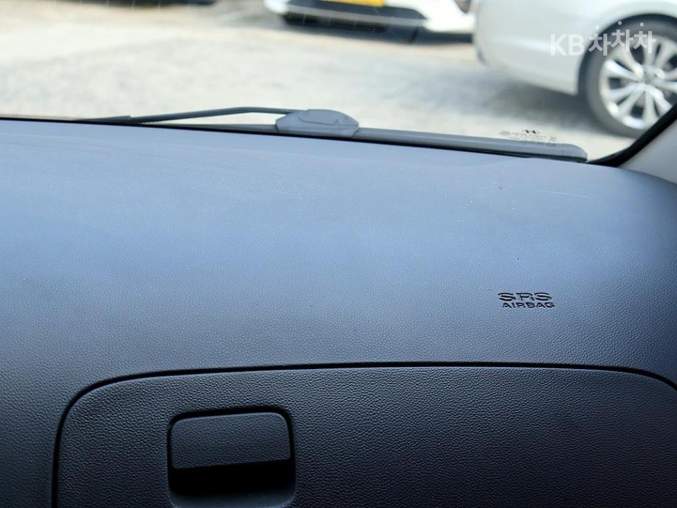 Hyundai Starex — miniaturë 11