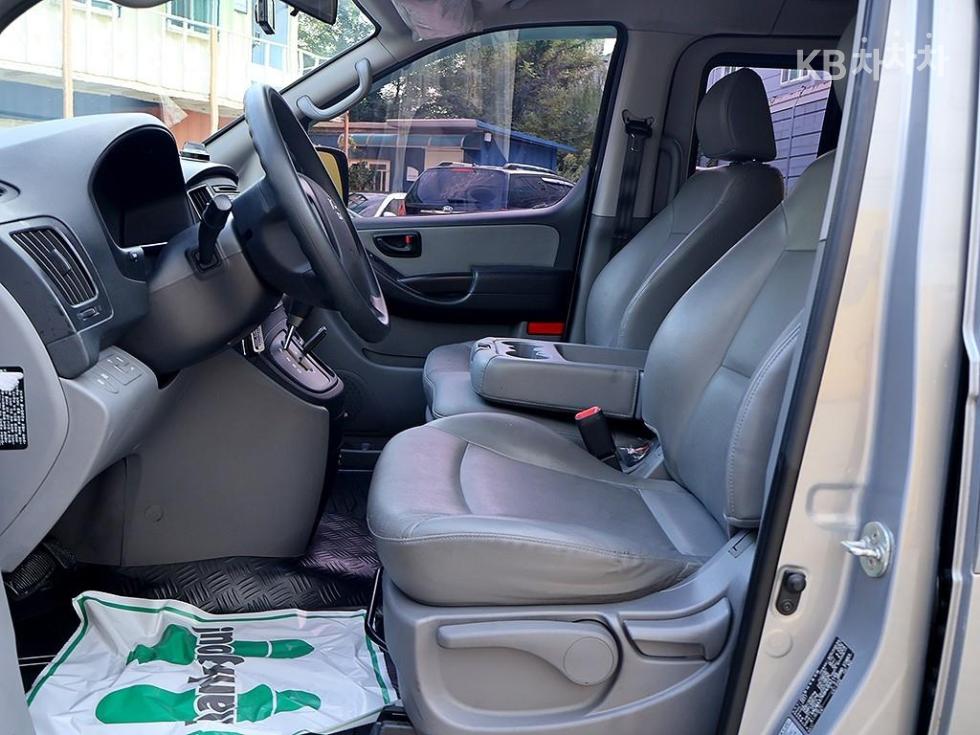 Hyundai Starex — miniaturë 14