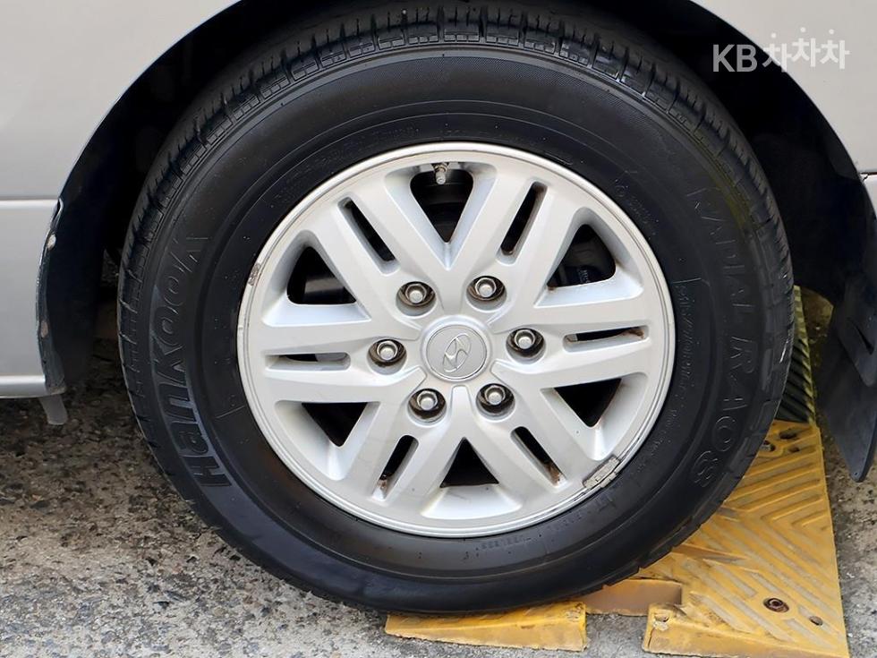 Hyundai Starex — miniaturë 19