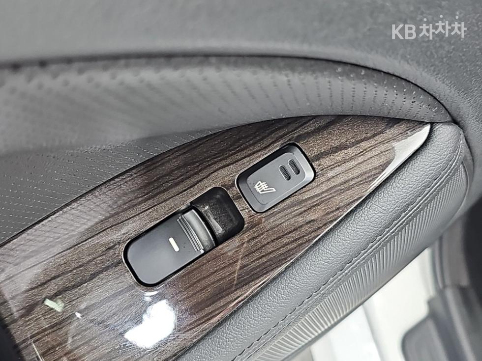 Kia K5 — miniaturë 13