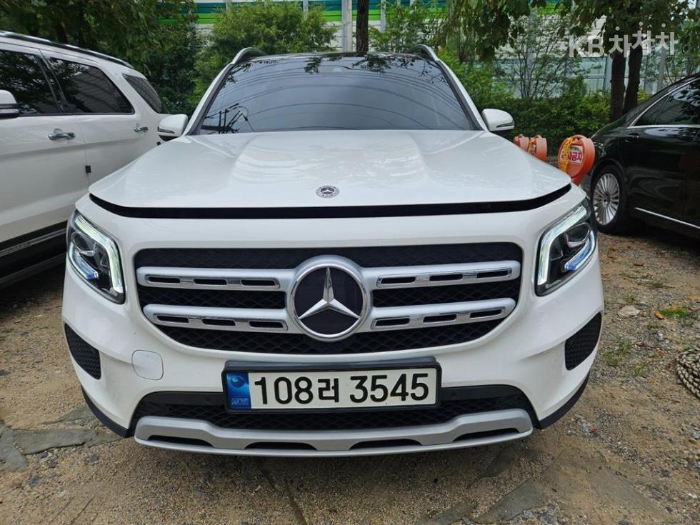 Mercedes-Benz GLB-Class