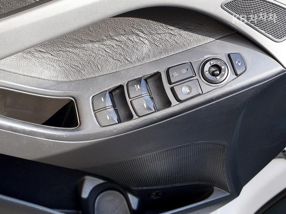 Hyundai Avante — miniaturë 11