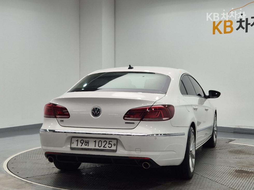 Volkswagen Passat CC — miniaturë 3