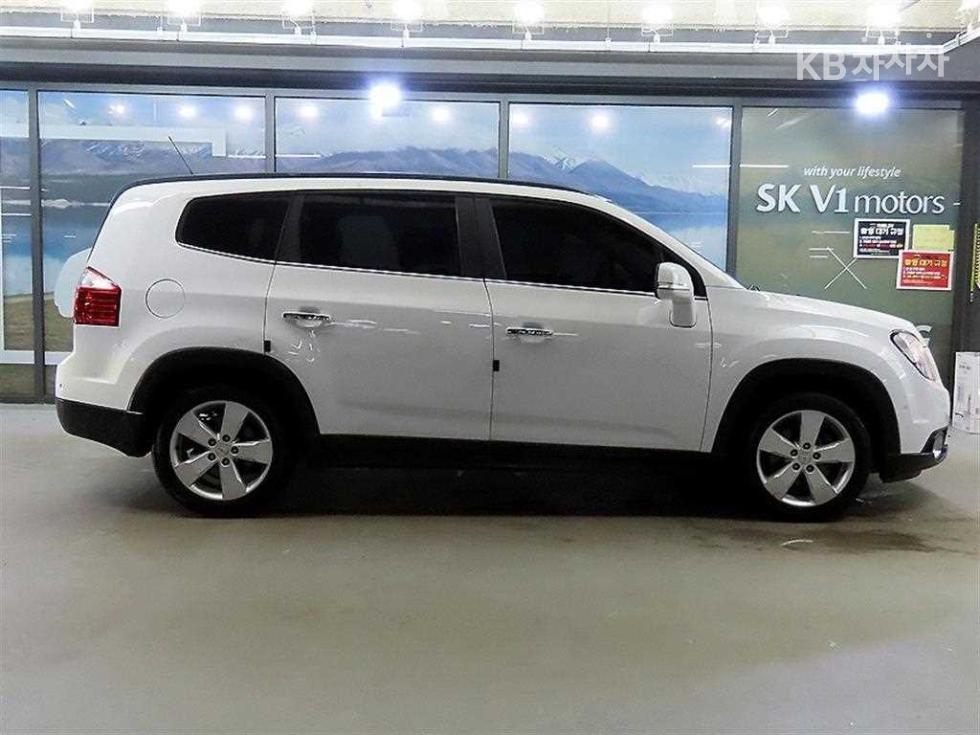 Chevrolet Orlando — miniaturë 3