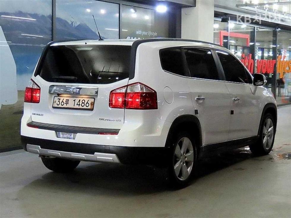 Chevrolet Orlando — miniaturë 4