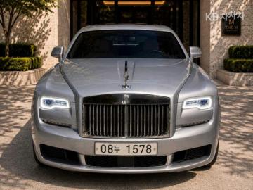 Rolls-Royce Ghost 6.6 v12 ewb — foto 1