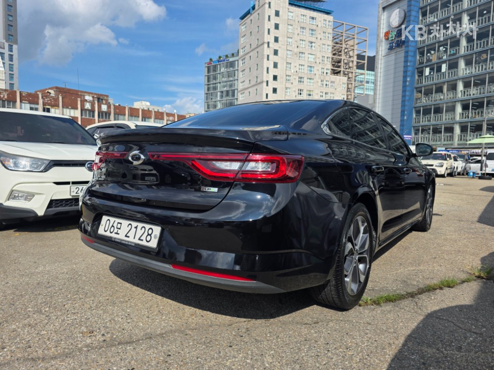 Renault Samsung SM6 — miniaturë 4