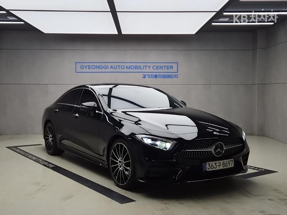 Mercedes-Benz CLS-Class