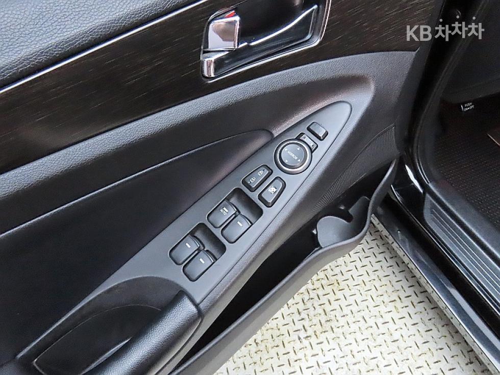 Hyundai Sonata — miniaturë 12
