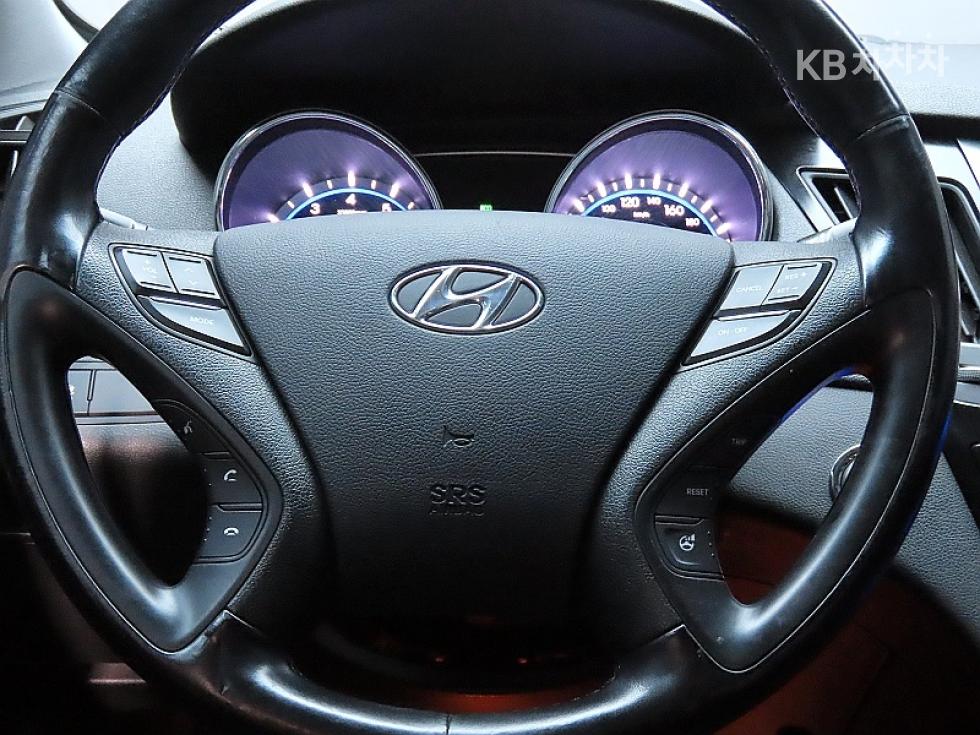 Hyundai Sonata — miniaturë 17