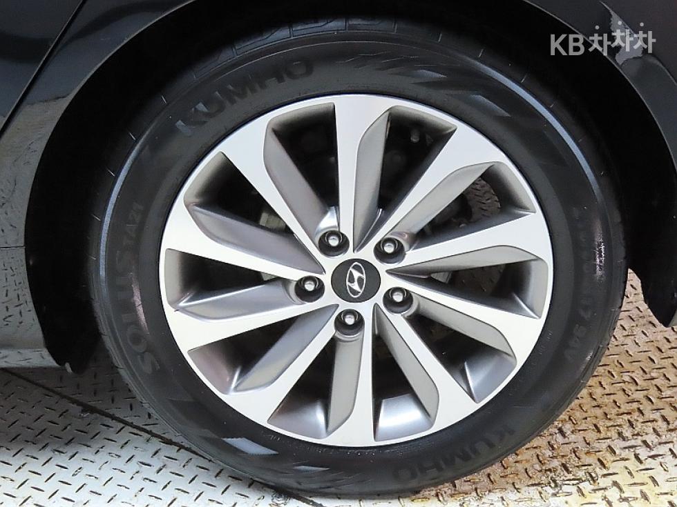 Hyundai Sonata — miniaturë 20
