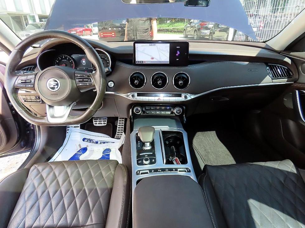 Kia Stinger — miniaturë 7