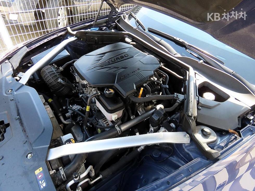 Kia Stinger — miniaturë 19