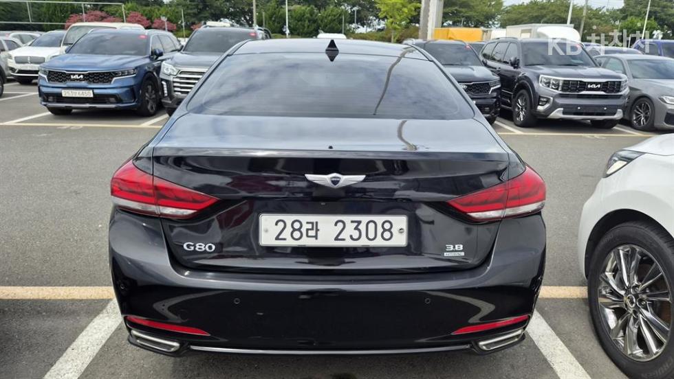 Hyundai Genesis — miniaturë 2