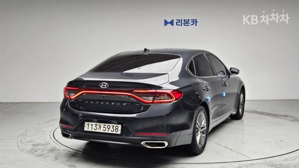 Hyundai Grandeur — miniaturë 3