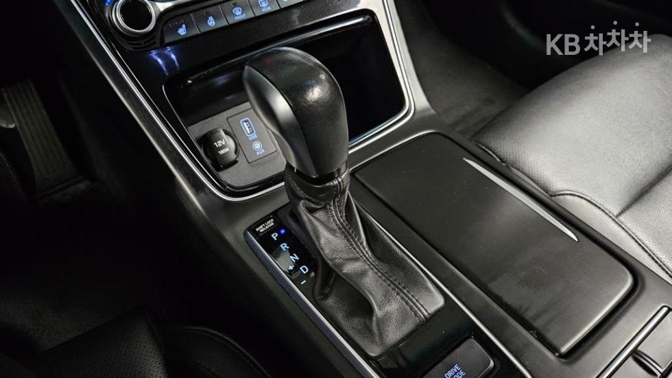 Hyundai Grandeur — miniaturë 13