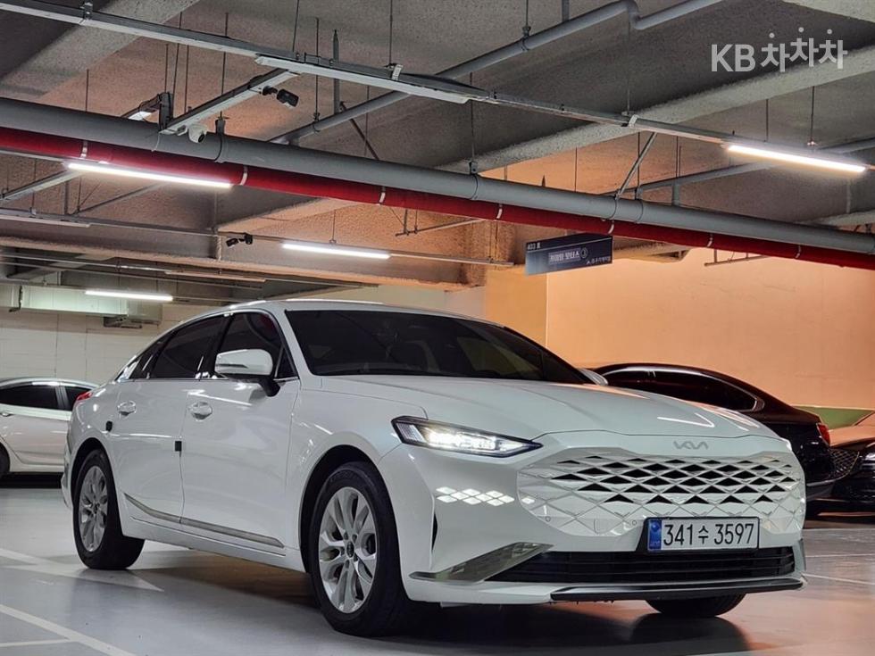 Kia K8 — miniaturë 2