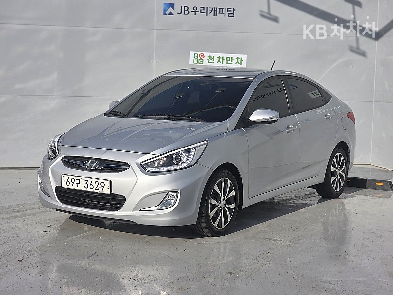 Hyundai Accent — miniaturë 16