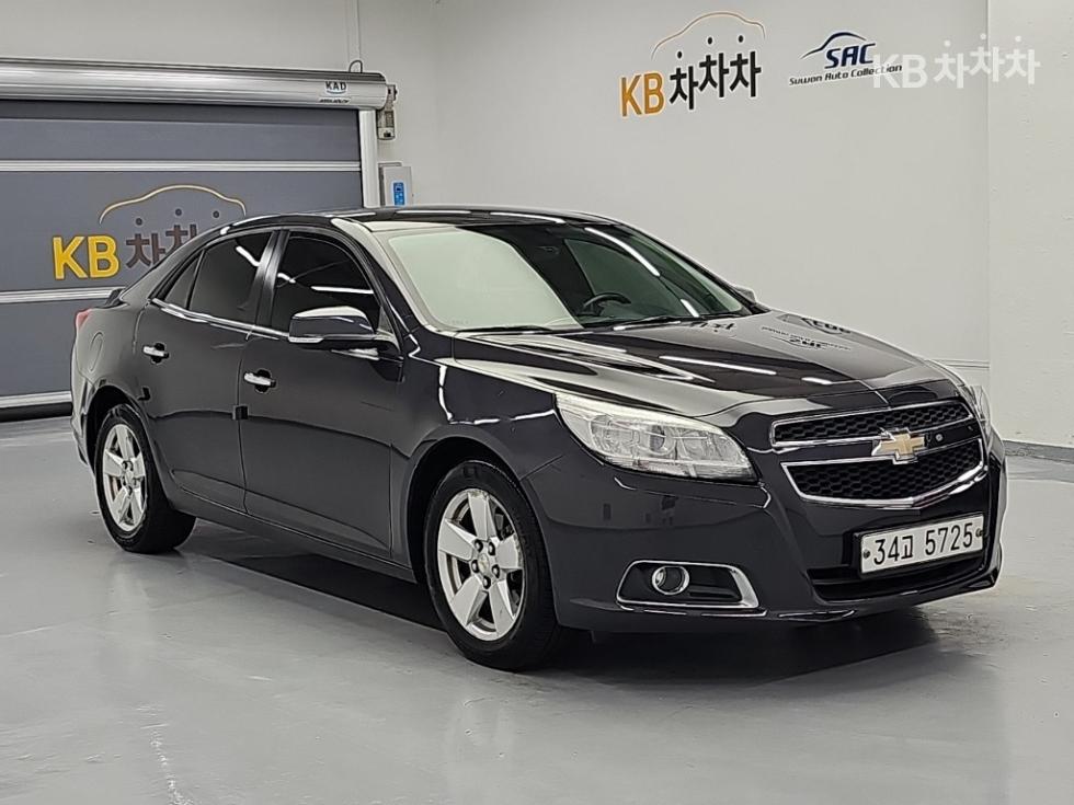 Chevrolet Malibu — miniaturë 4