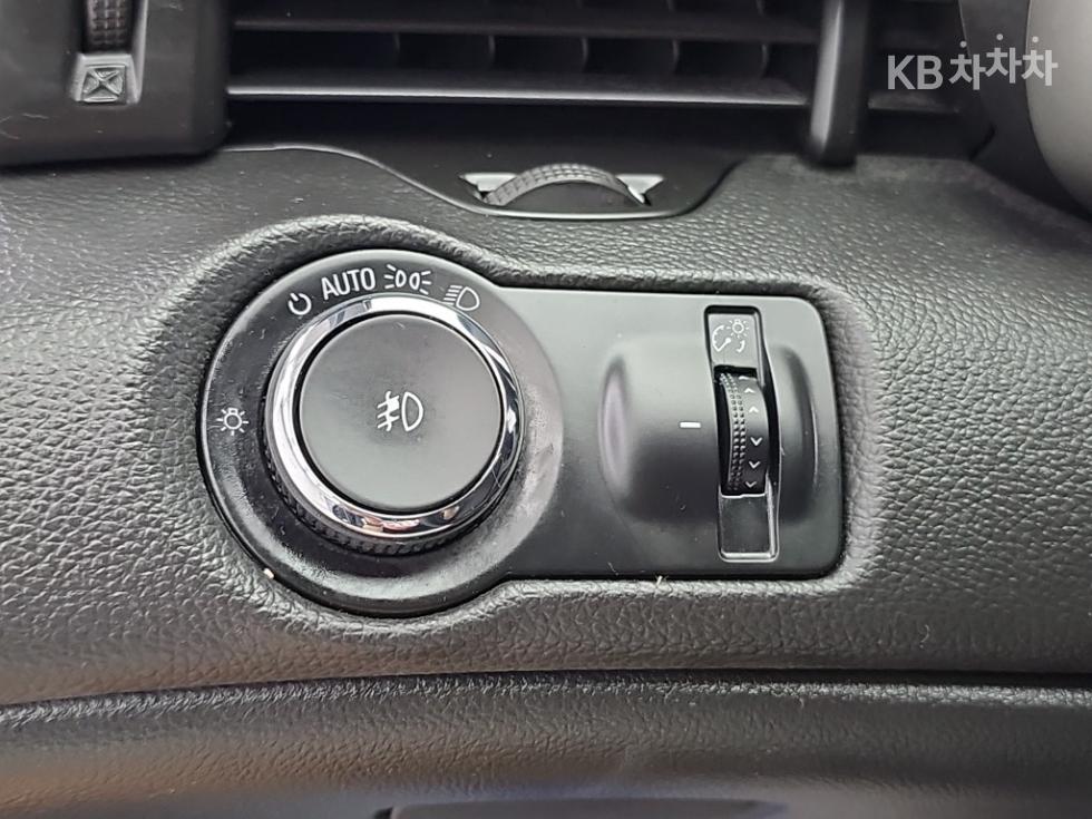 Chevrolet Malibu — miniaturë 15