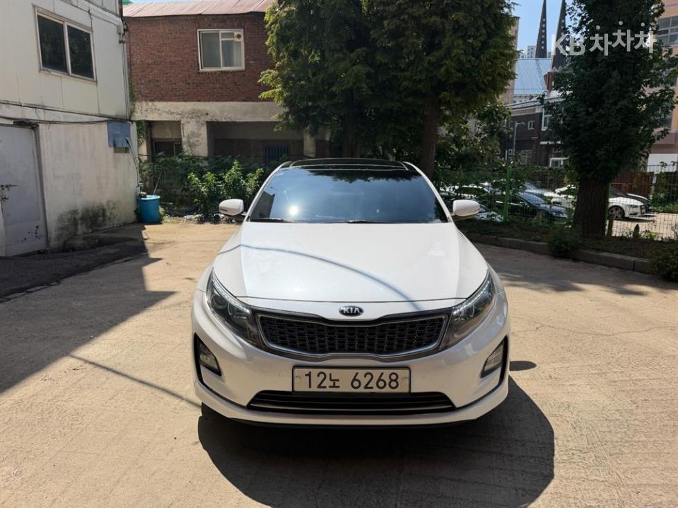 Kia K5 — miniaturë 3