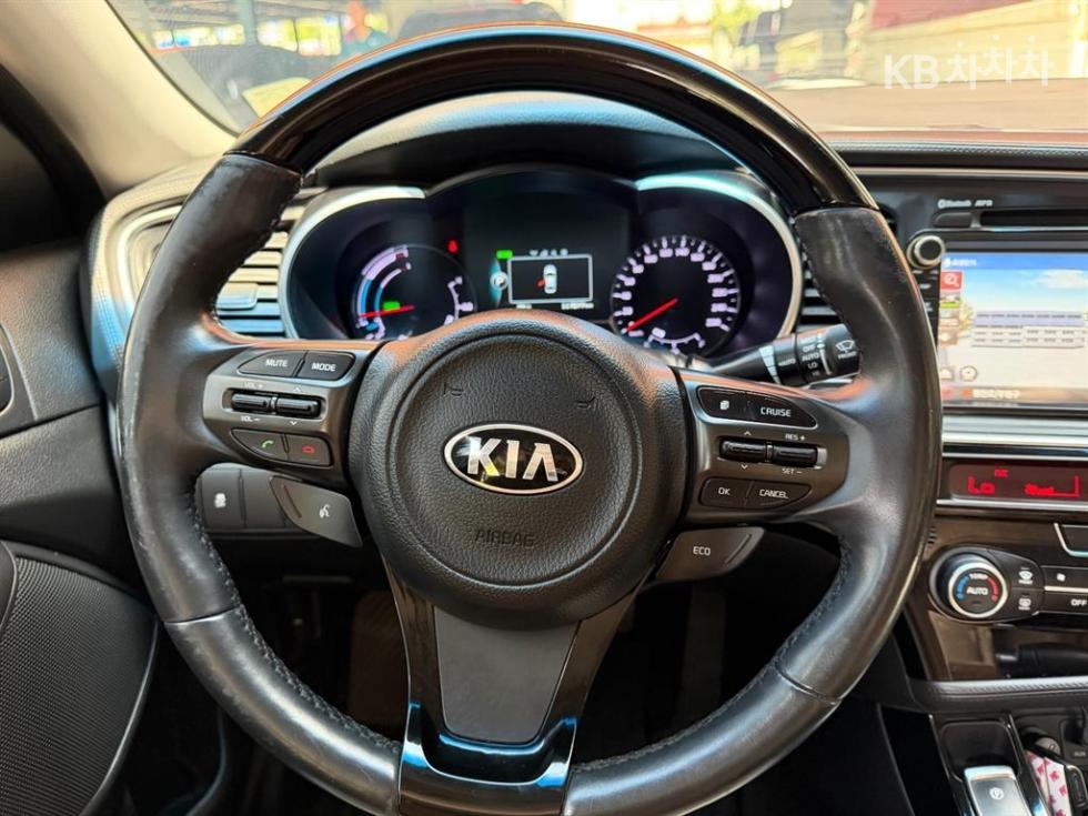 Kia K5 — miniaturë 14