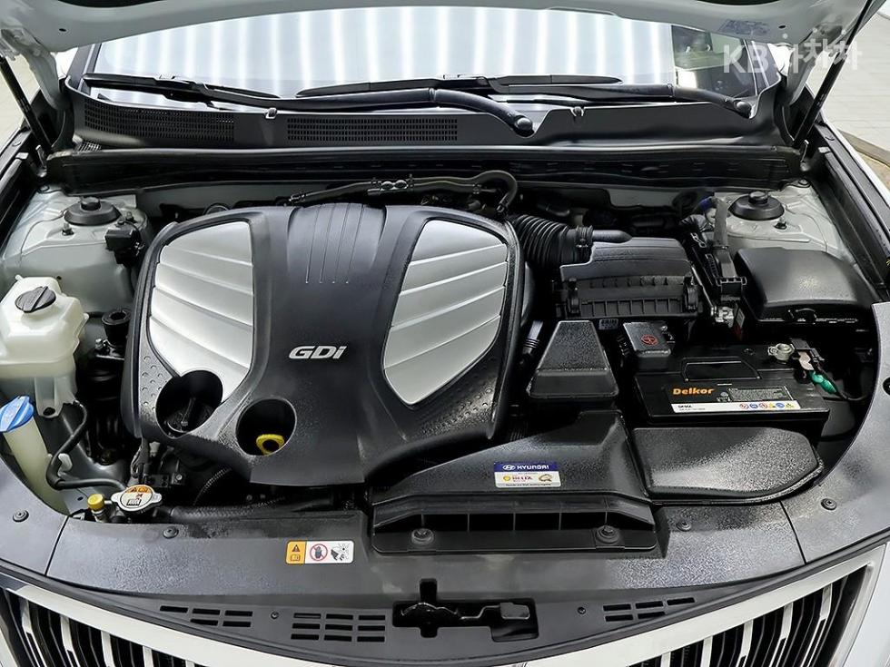 Hyundai Grandeur — miniaturë 7