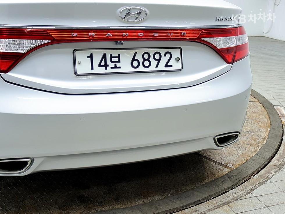 Hyundai Grandeur — miniaturë 17
