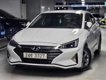Hyundai Avante 1.6 Style — foto 1