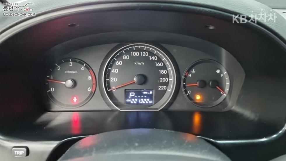 Hyundai Starex — miniaturë 3