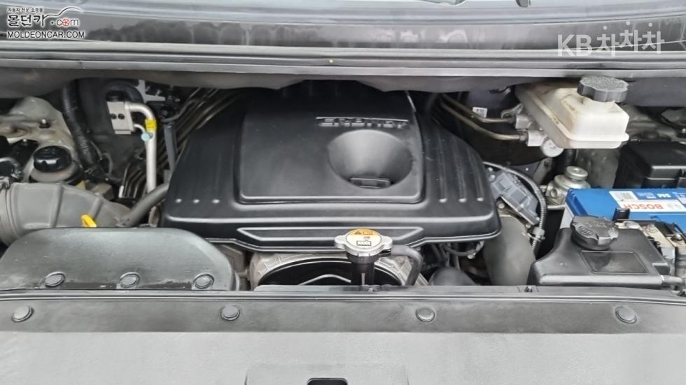 Hyundai Starex — miniaturë 6
