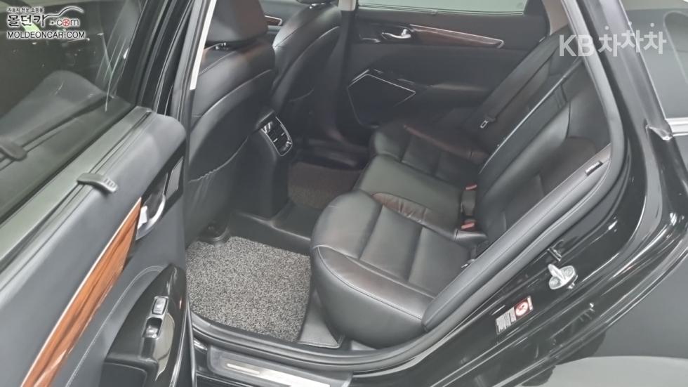 Kia K7 — miniaturë 10