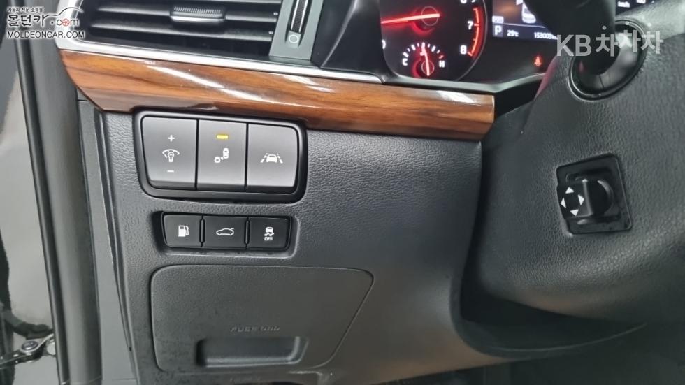 Kia K7 — miniaturë 16