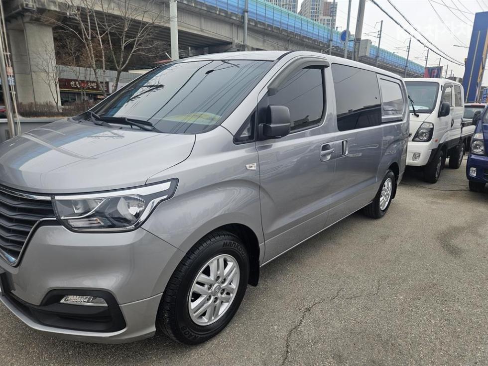 Hyundai Starex — miniaturë 2