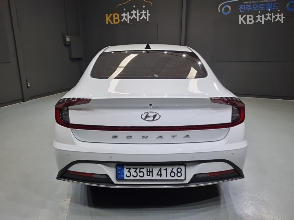 Hyundai Sonata Smart — фото 3