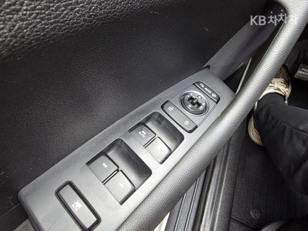 Hyundai Sonata — miniaturë 12