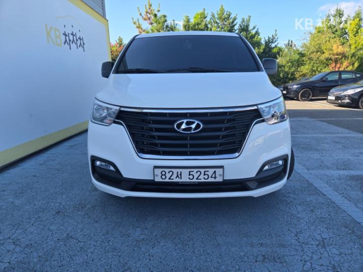 Hyundai Starex 밴 3인승 스마트 — foto 1