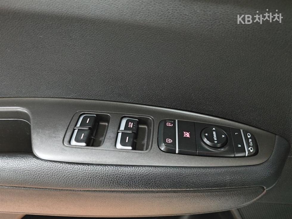 Kia K5 — miniaturë 12