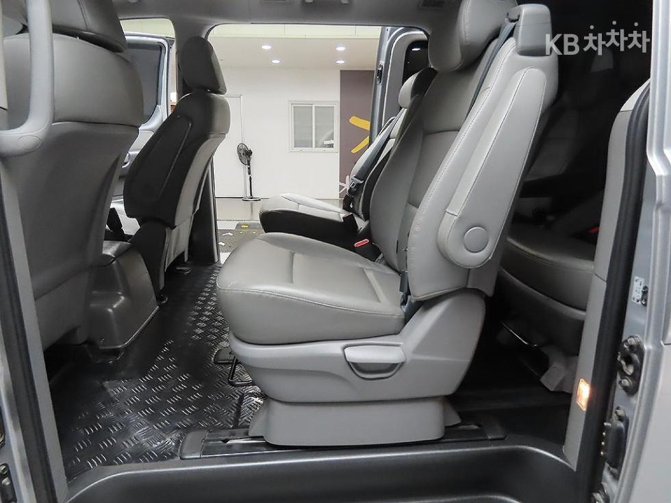 Hyundai Starex — miniaturë 12
