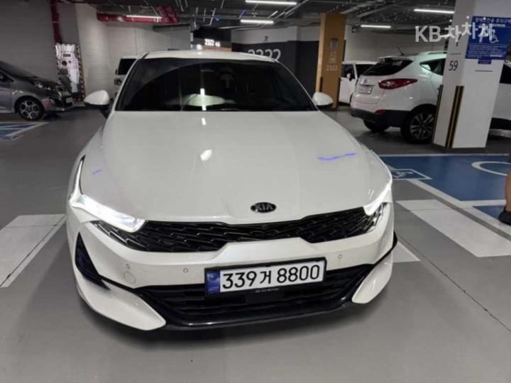 Kia K5 2.0  gasoline  noblesse — foto 1
