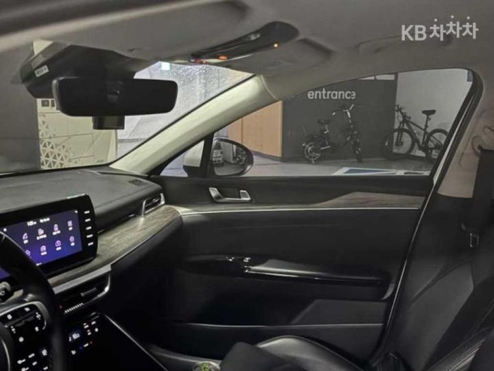 Kia K5 — miniaturë 4