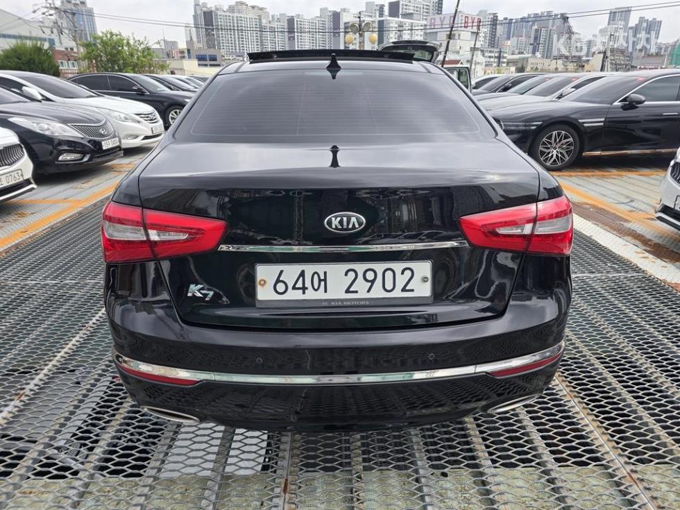 Kia K7 — miniaturë 3