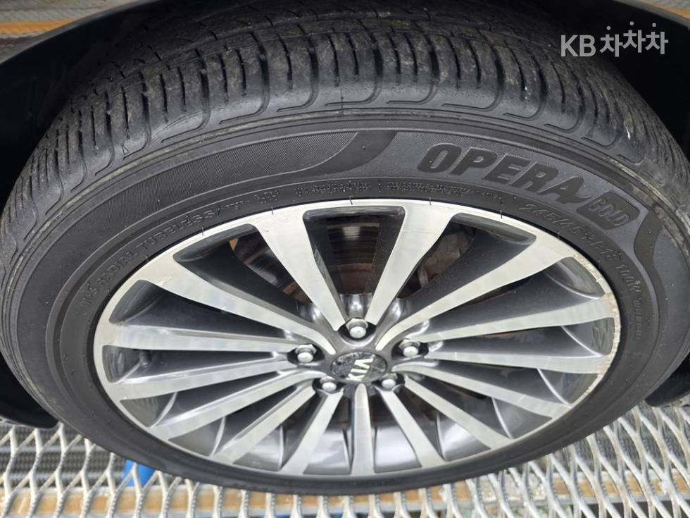 Kia K7 — miniaturë 15