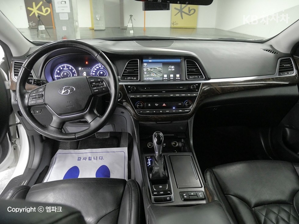 Hyundai Aslan — miniaturë 6