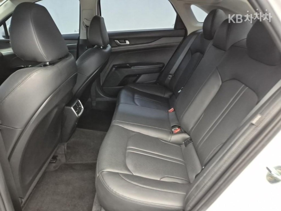 Kia K5 — miniaturë 12