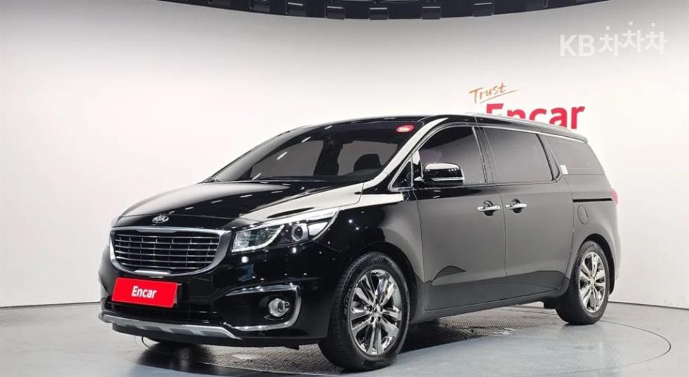 Kia Carnival 9인승 2.2 디젤 프레스티지 — foto 1