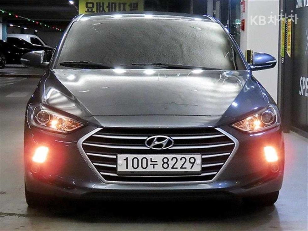 Hyundai Avante — miniaturë 2