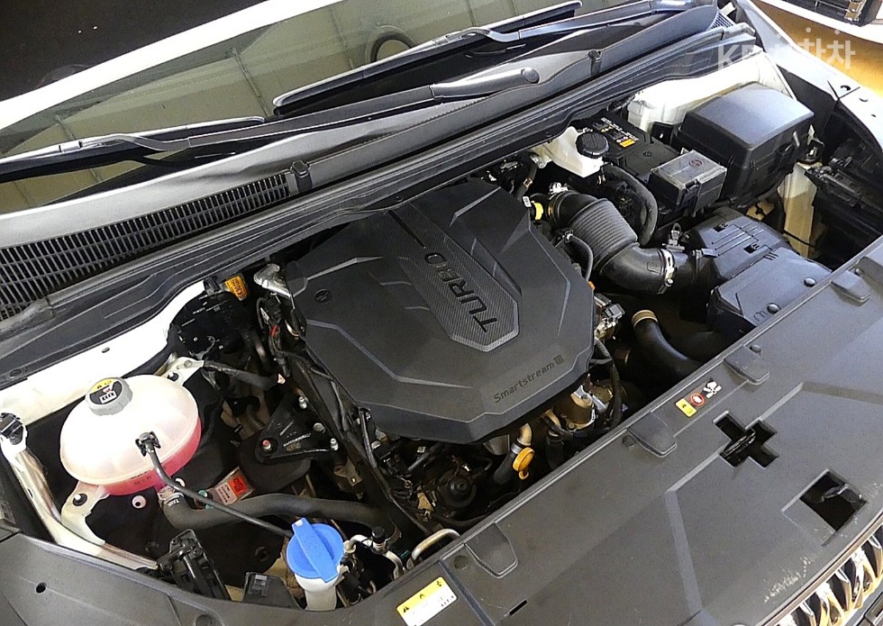 Kia Carnival — miniaturë 5