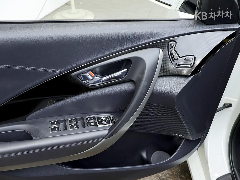 Hyundai Grandeur — miniaturë 13